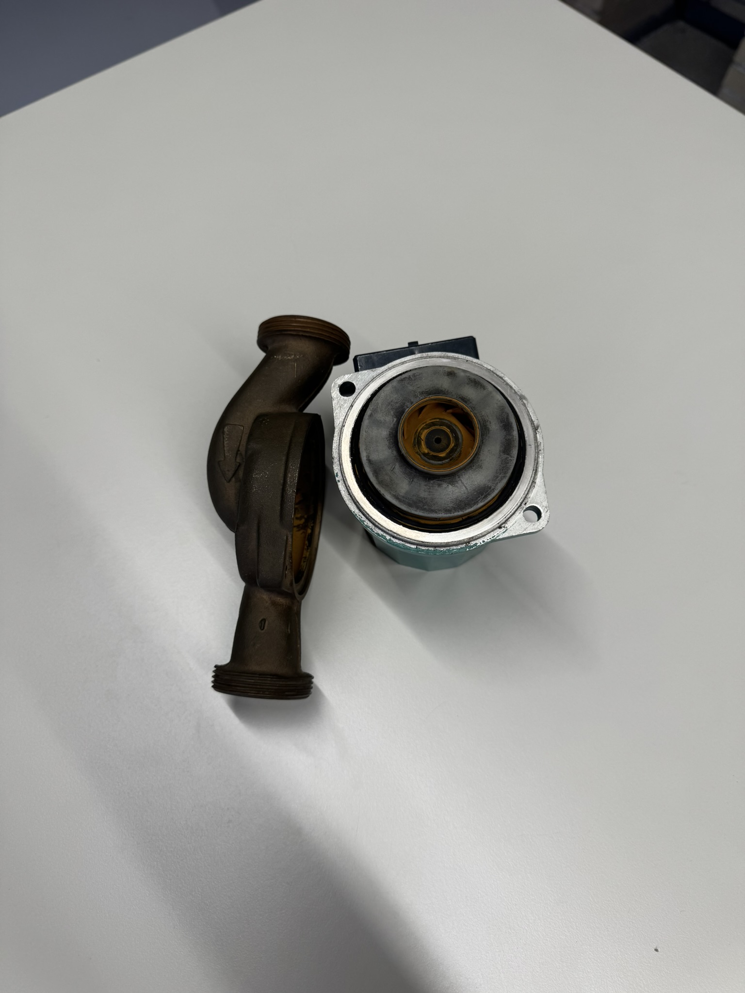 Beispiel einer Umwälzpumpe in Kraft- und Arbeitsmaschinen